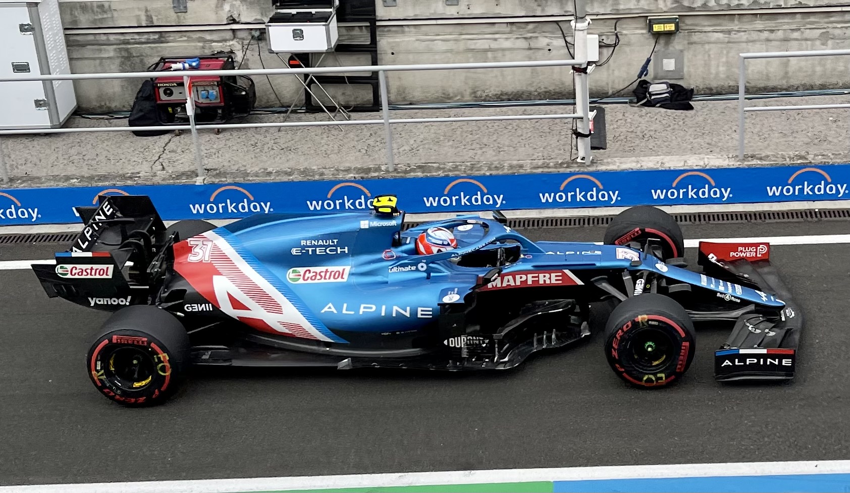 Az Alpine-Renault F1 csapata Esteban Ocon révén elsőként ért célba és egy negyedik helyet is szerzett a Formula-1 Magyar Nagydíjon
