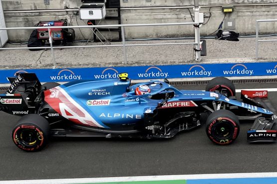 Az Alpine-Renault F1 csapata Esteban Ocon révén elsőként ért célba és egy negyedik helyet is szerzett a Formula-1 Magyar Nagydíjon